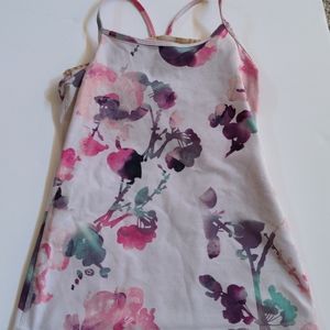 Lululemon tank top